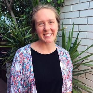 Meet your Posher, Holly